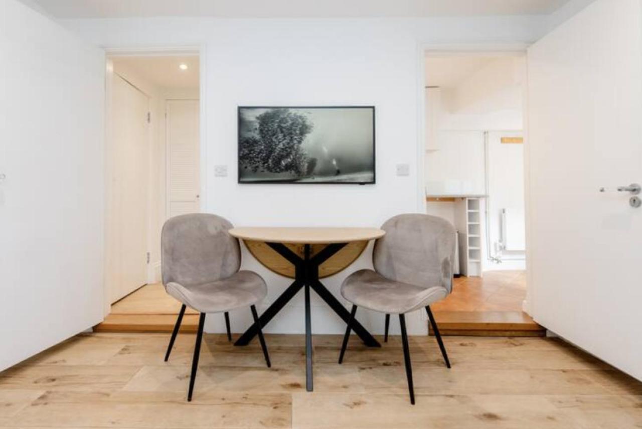 Well-Positioned Studio Flat London Luaran gambar