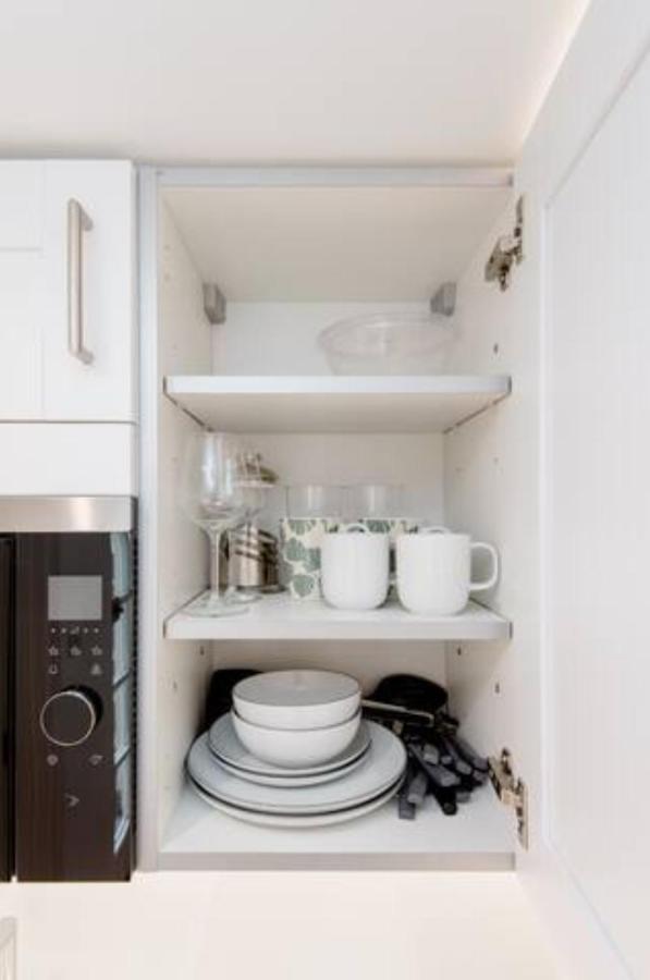 Well-Positioned Studio Flat London Luaran gambar