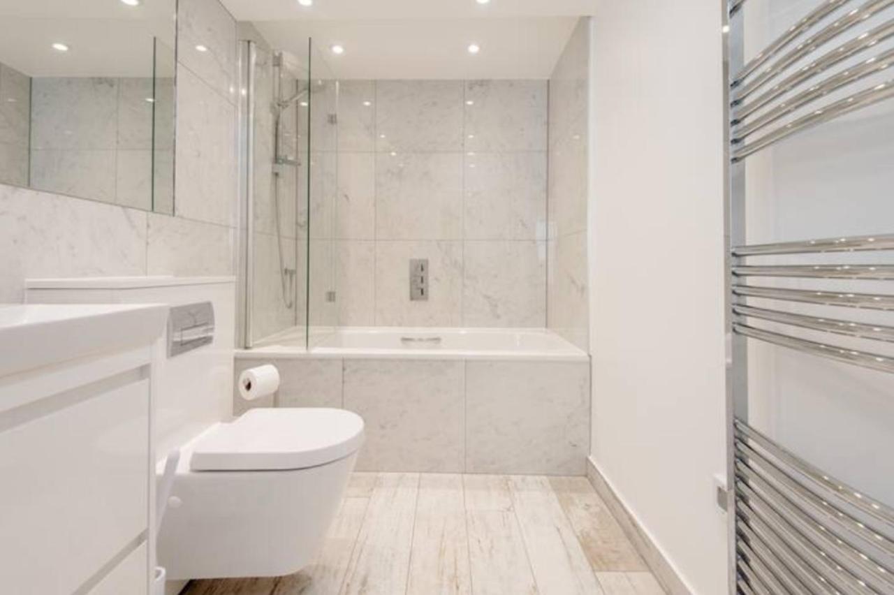 Well-Positioned Studio Flat London Luaran gambar